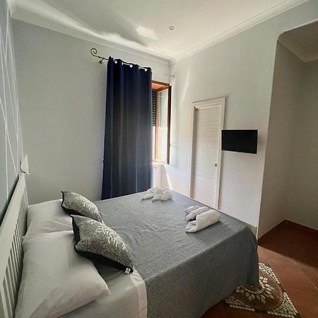 Manu'S Room Neapol Zewnętrze zdjęcie