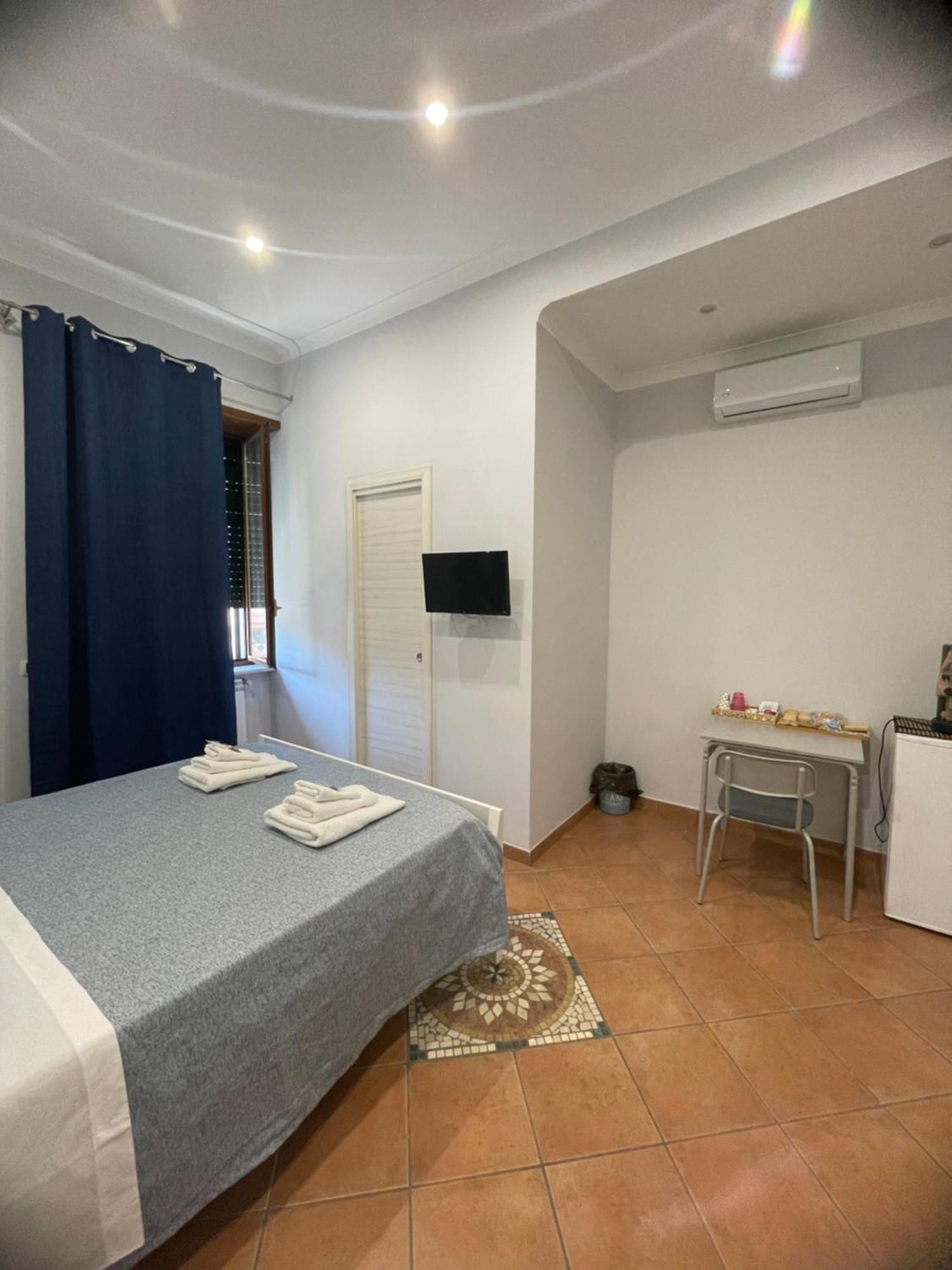 Manu'S Room Neapol Zewnętrze zdjęcie