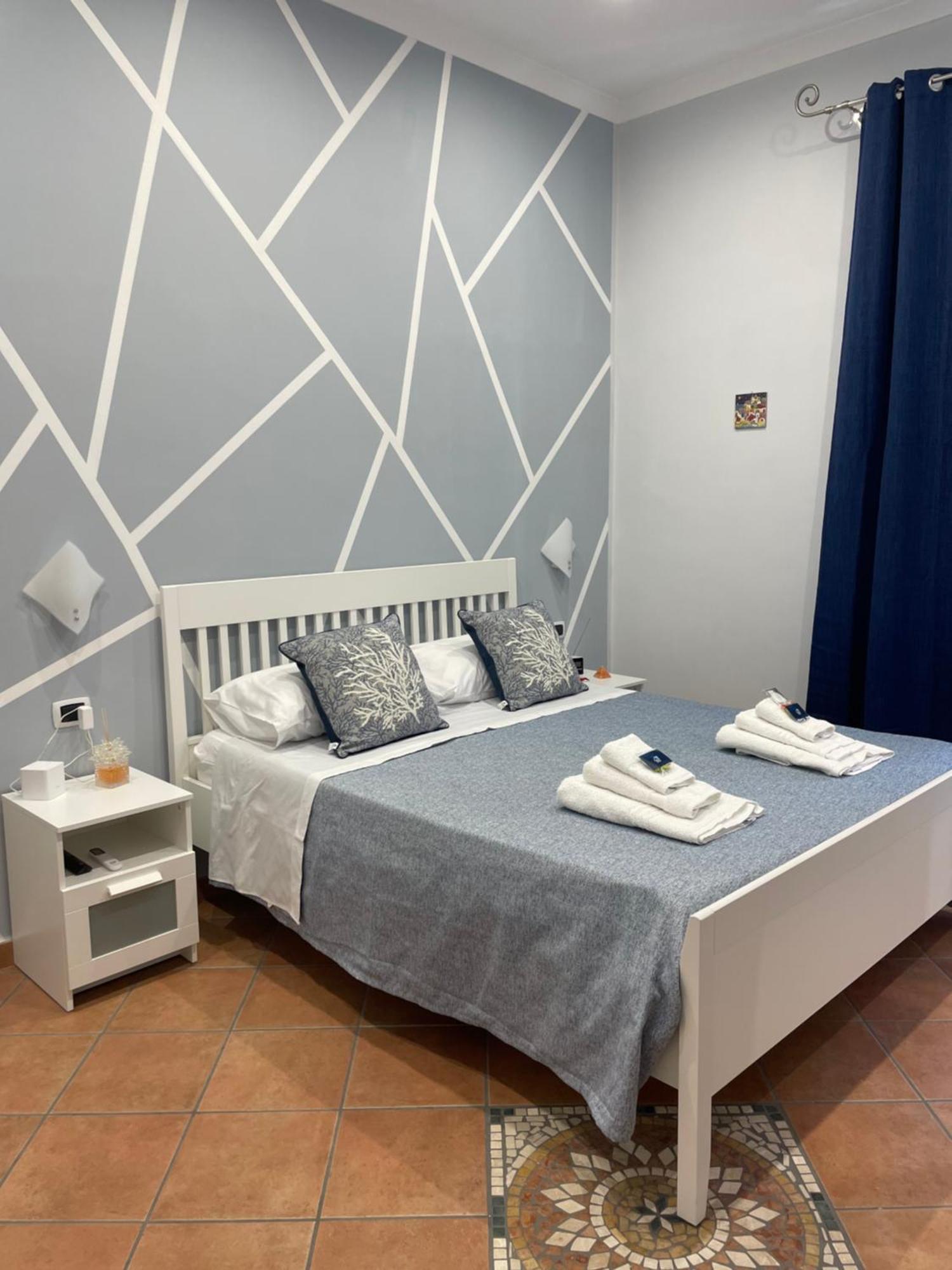 Manu'S Room Neapol Zewnętrze zdjęcie